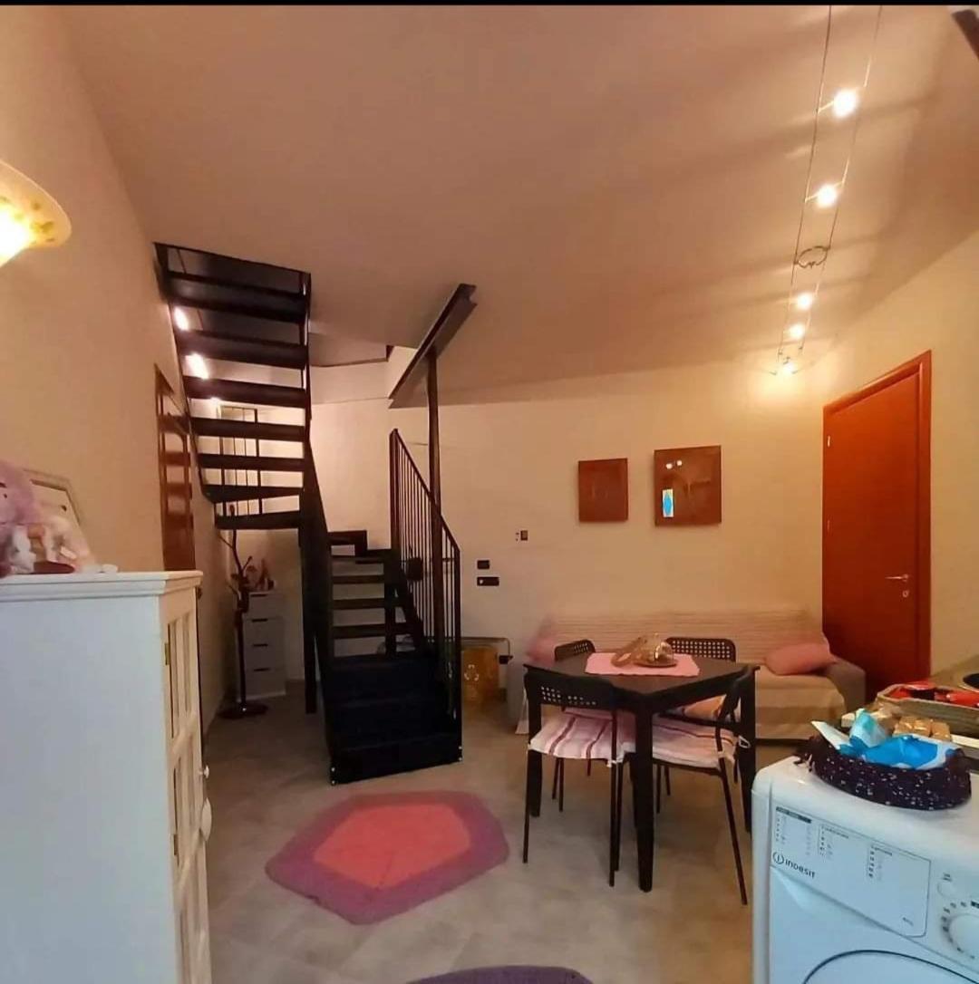 蒙福特达尔巴 Cascina Roella旅馆 外观 照片