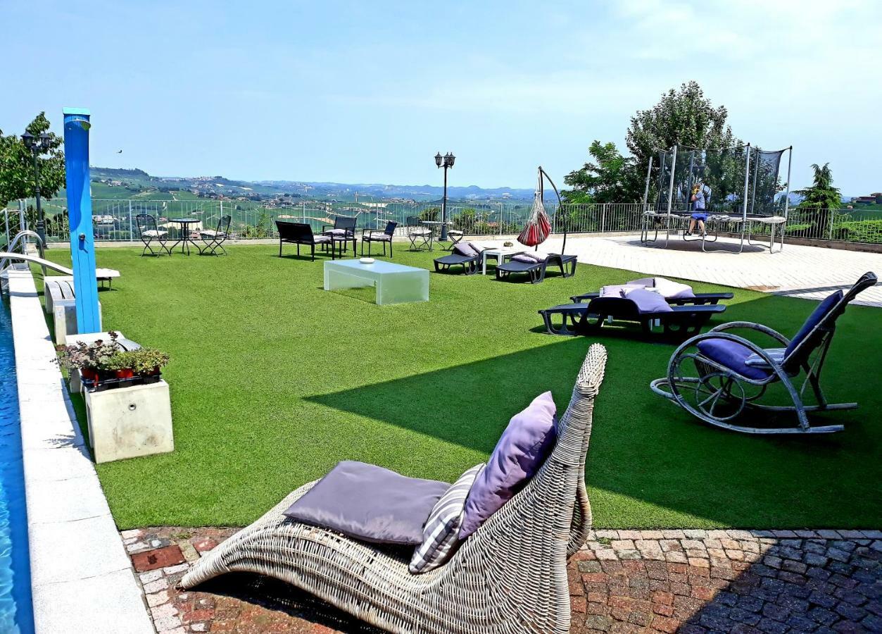 蒙福特达尔巴 Cascina Roella旅馆 外观 照片